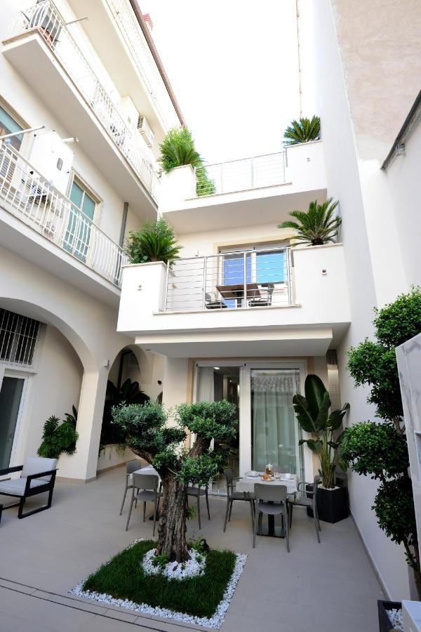 B&B La Dolce Vita Фонди Екстериор снимка